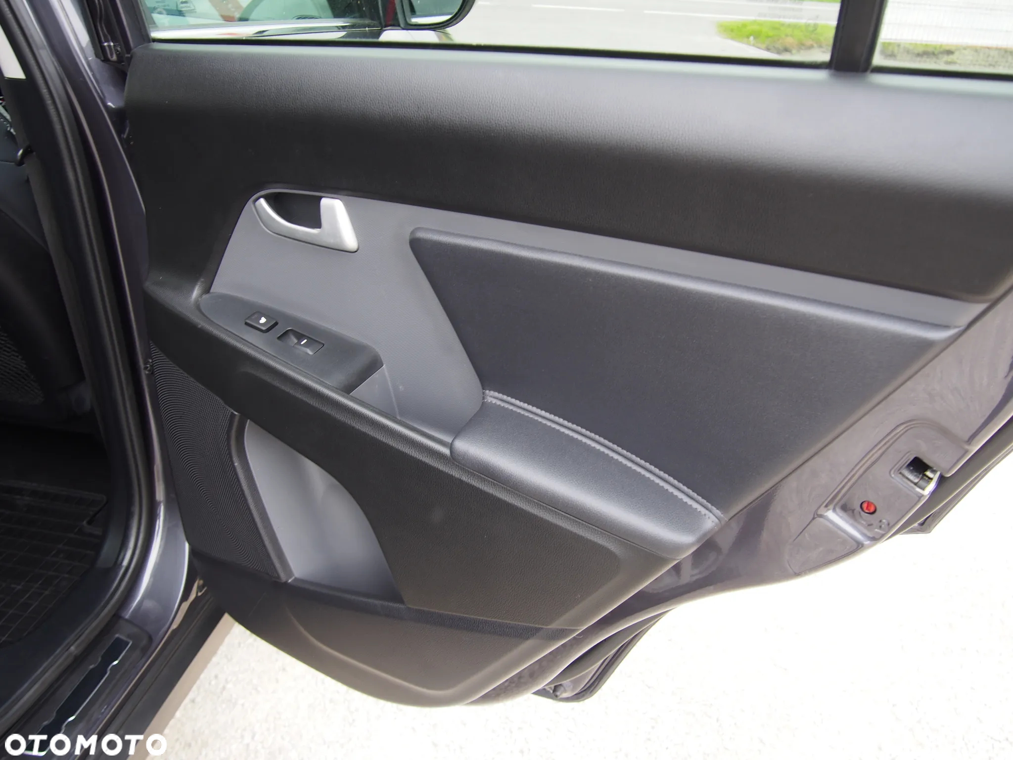 Kia Sportage 1.6 GDI L 2WD - 23
