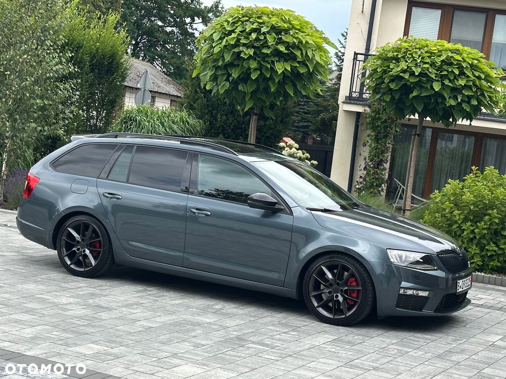Skoda Octavia 2.0 TSI (Green tec) DSG RS - 6