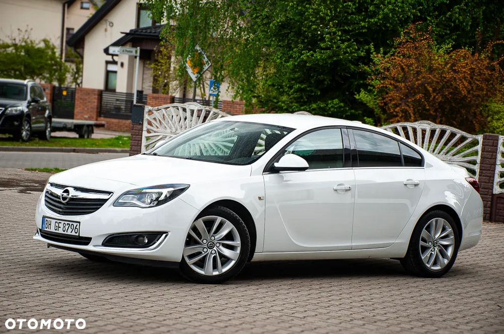 Opel Insignia 1.4 T Cosmo S&S - 10