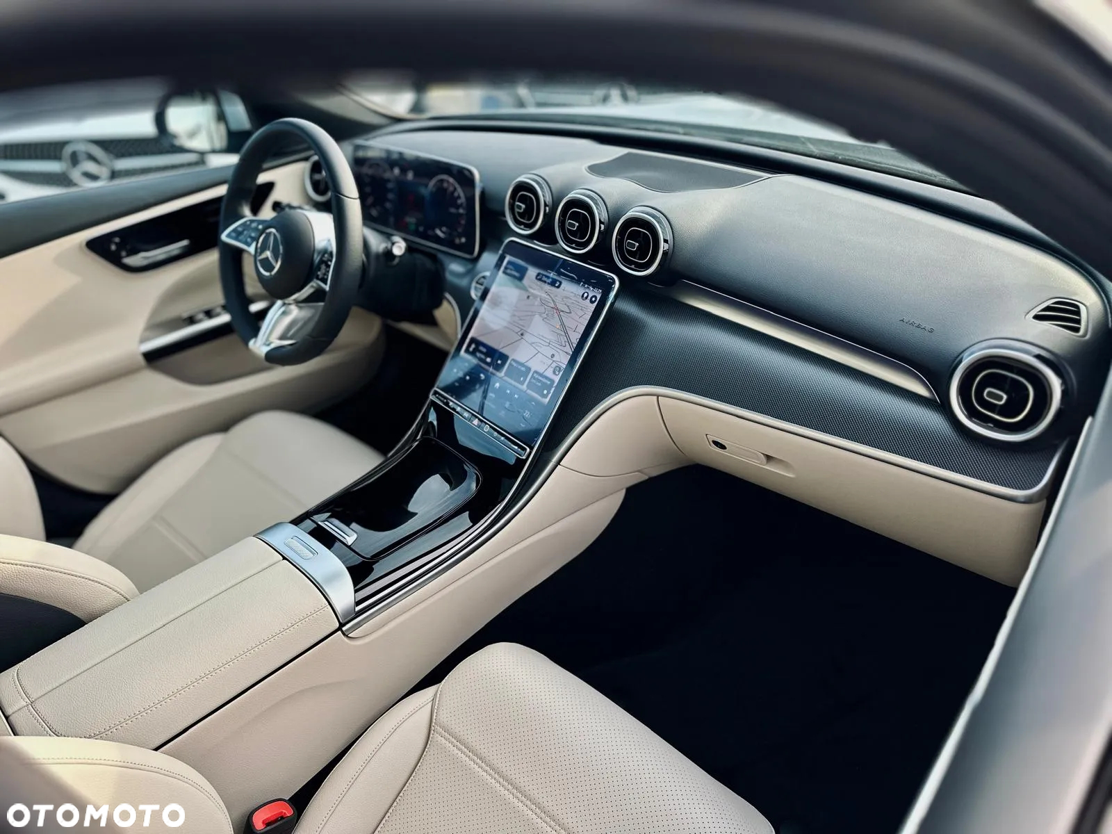 Mercedes-Benz Klasa C 300 de PHEV 4-Matic Avantgarde - 23