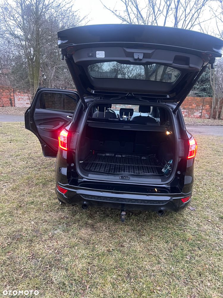 Ford Kuga - 8