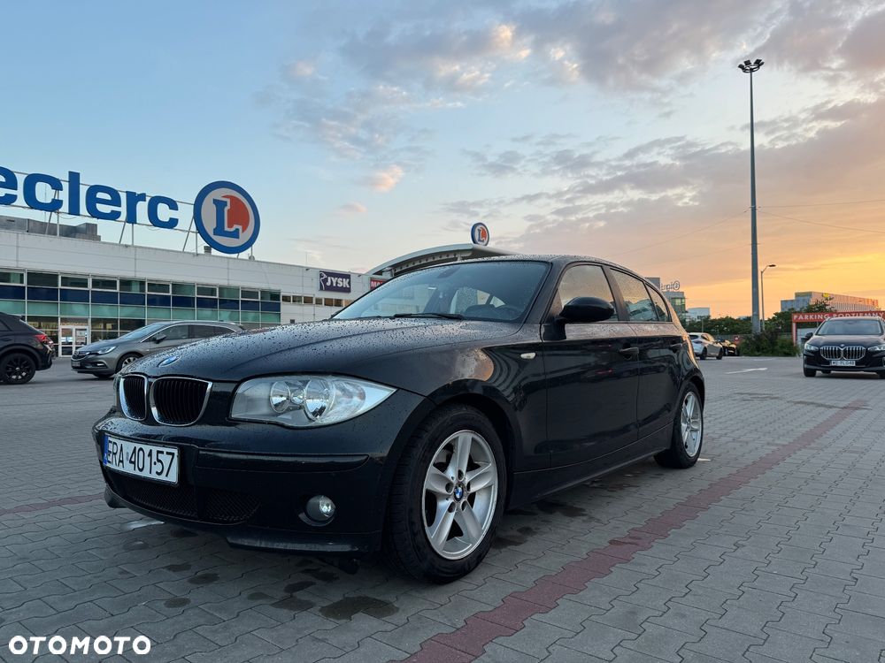 BMW Seria 1 120i - 8