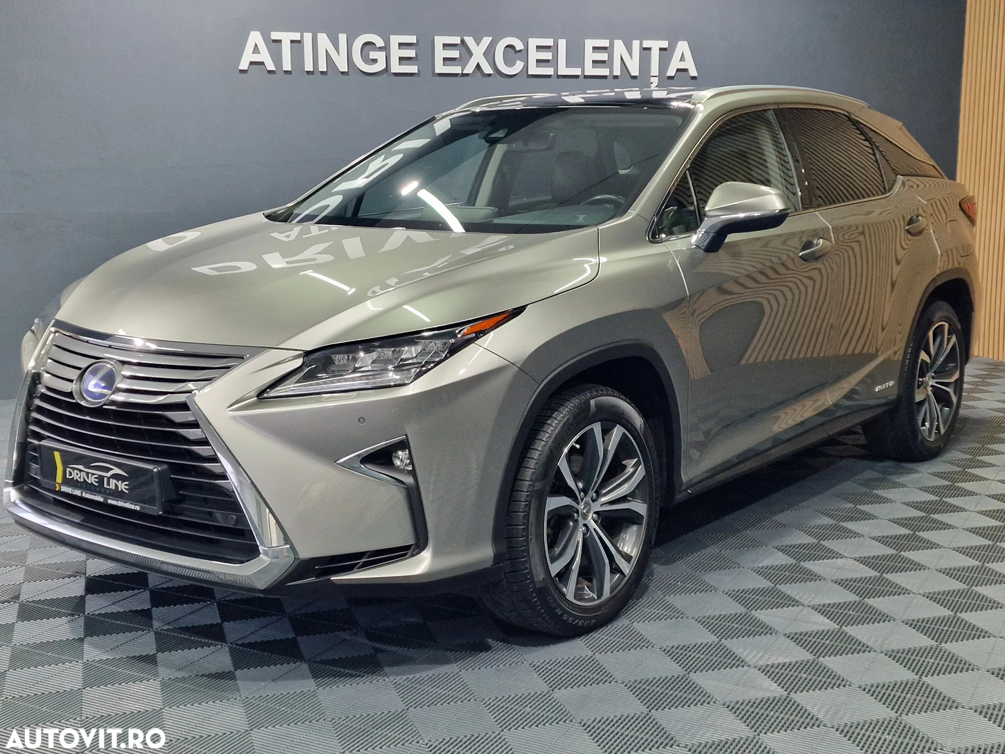 Lexus Seria RX 450h Aut. Executive Plus - 2