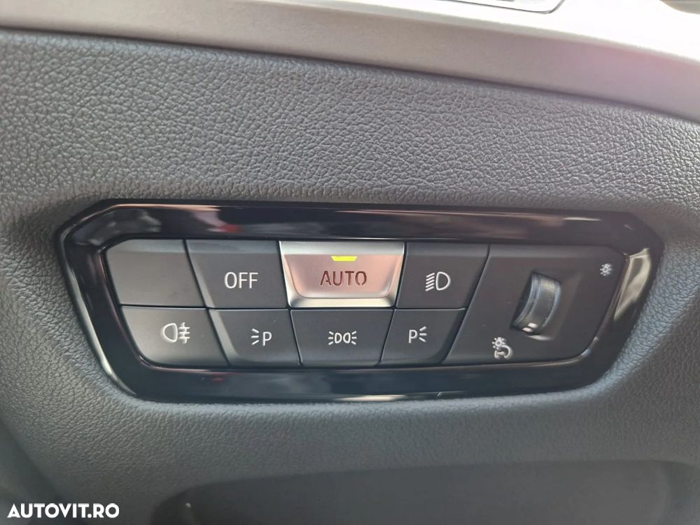 BMW Seria 3 320e AT PHEV - 16