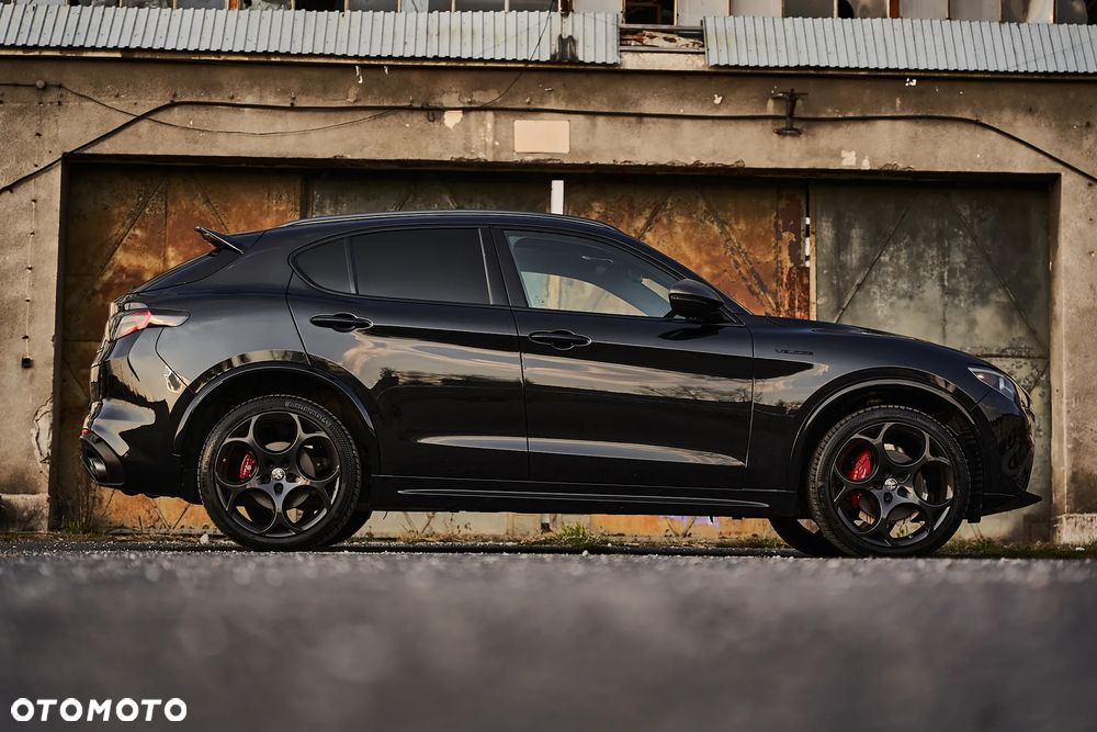 Alfa Romeo Stelvio 2.0 Turbo TI Q4 - 38