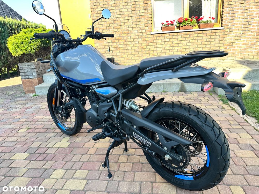 Royal Enfield Himalayan - 3