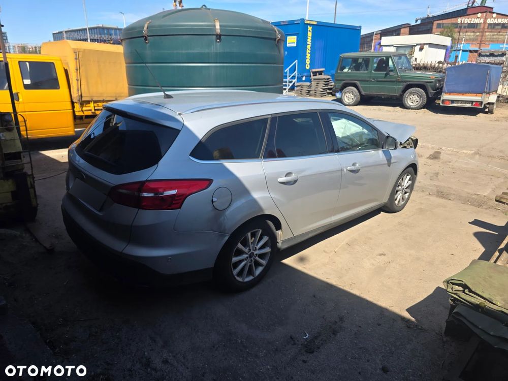 Ford Focus 2.0 TDCi SYNC Edition ASS - 4