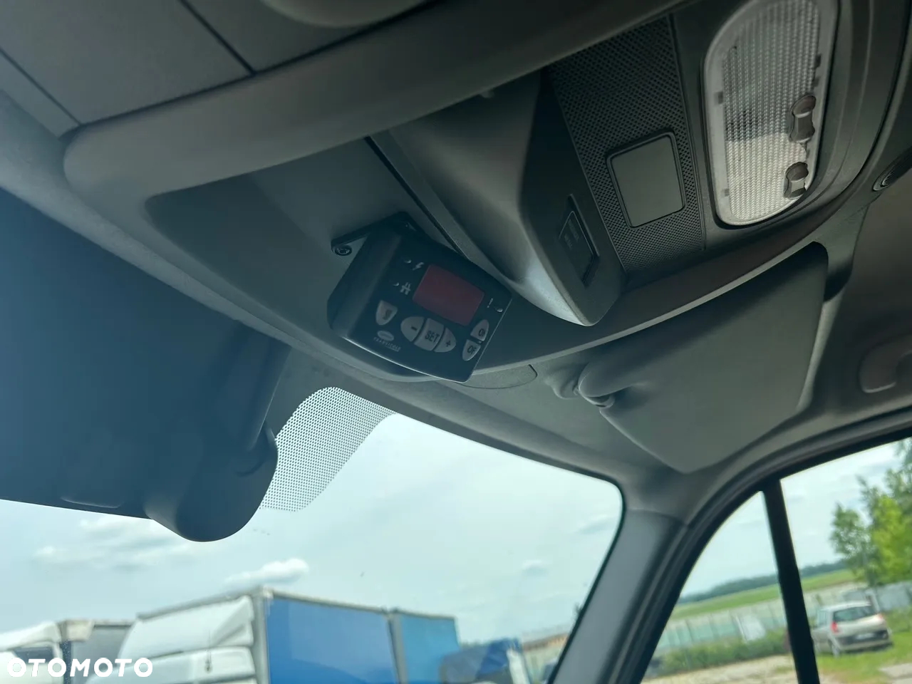 Renault Master chłodnia - 10