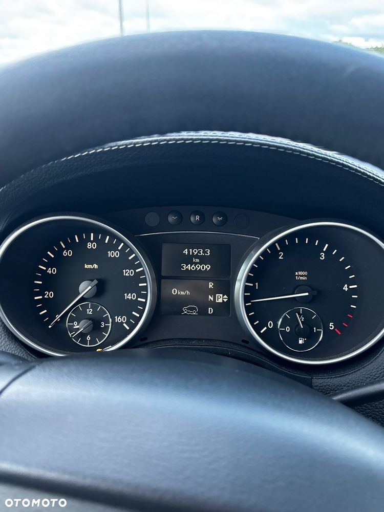 Mercedes-Benz GL 320 CDI 4Matic 7G-TRONIC - 16