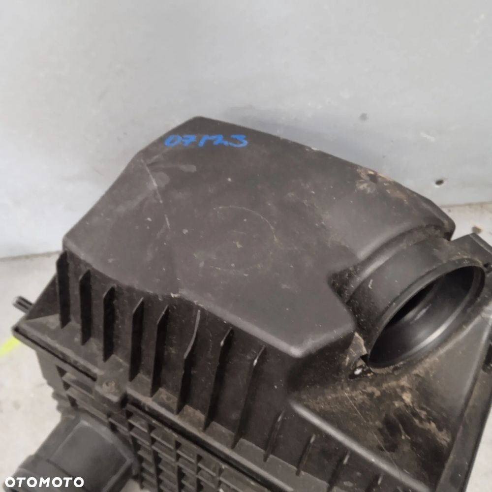 Obudowa filtra powietrza master 2.3 165008632R - 2