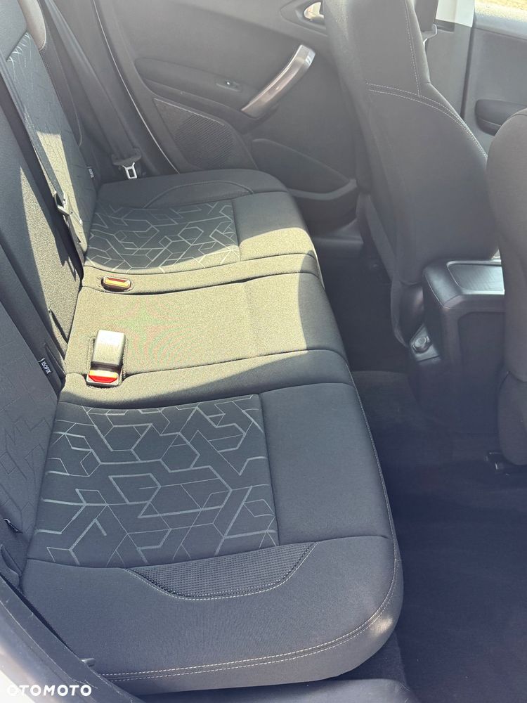 Peugeot 2008 120 VTI Active - 20