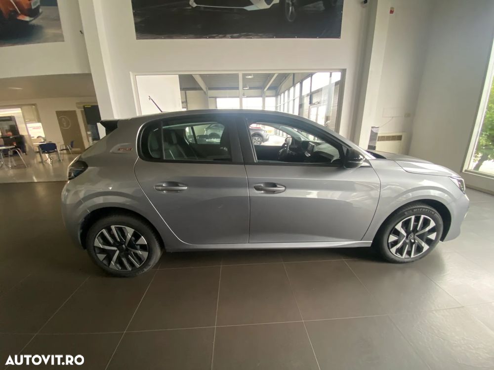 Peugeot 208 Hybrid 110 e-DSC6 Style - 4