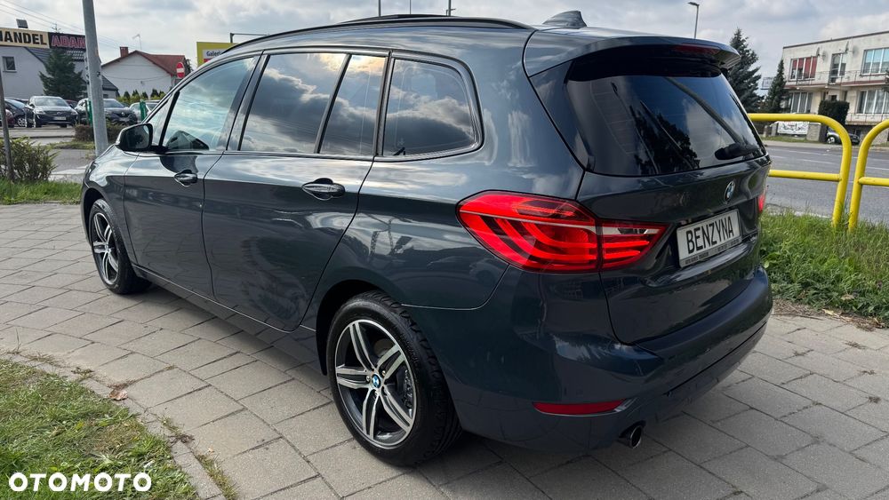 BMW Seria 2 218i Gran Tourer Sport Line - 12