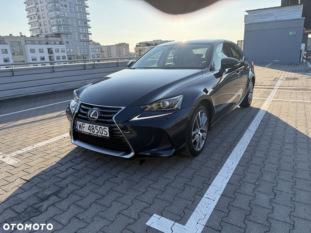 Lexus IS 200t / 300 Elegance - 23