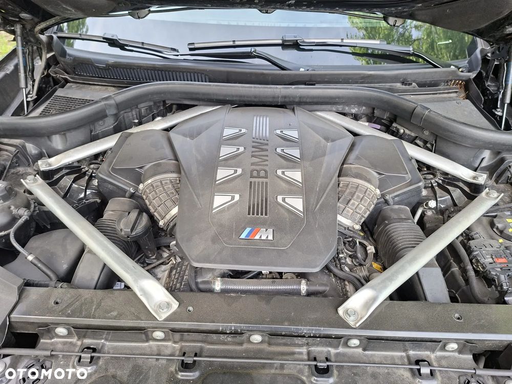 BMW X5 M50i - 28