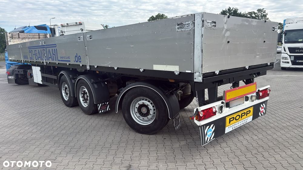 Schwarzmuller J903 - 6