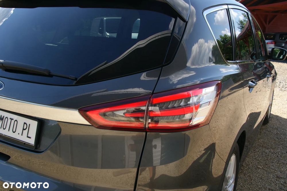 Ford S-Max - 9