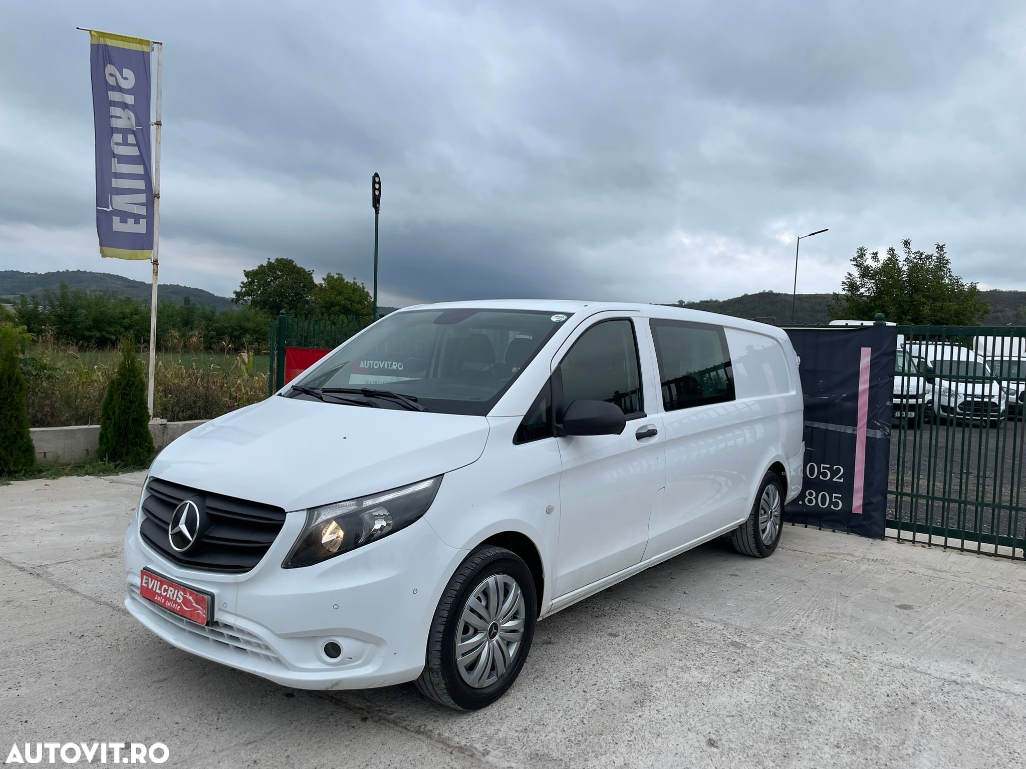 Mercedes-Benz Vito 4x4 6 LOCURI LUNG AUTOMAT - 7