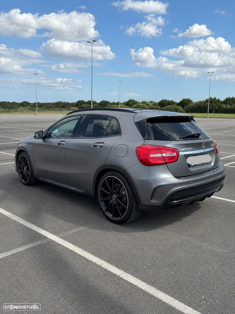 Mercedes-Benz GLA 45 AMG 4-Matic - 2