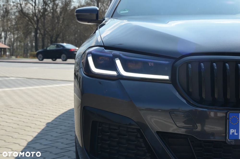 BMW Seria 5 520d Sport - 10