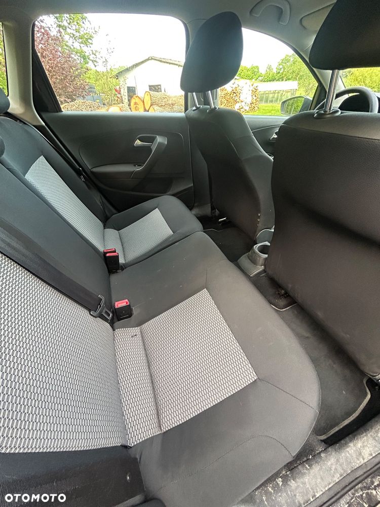 Volkswagen Polo 1.6 TDI DPF Comfortline - 16