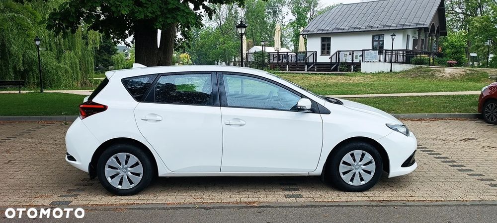 Toyota Auris 1.33 VVT-i Active - 5