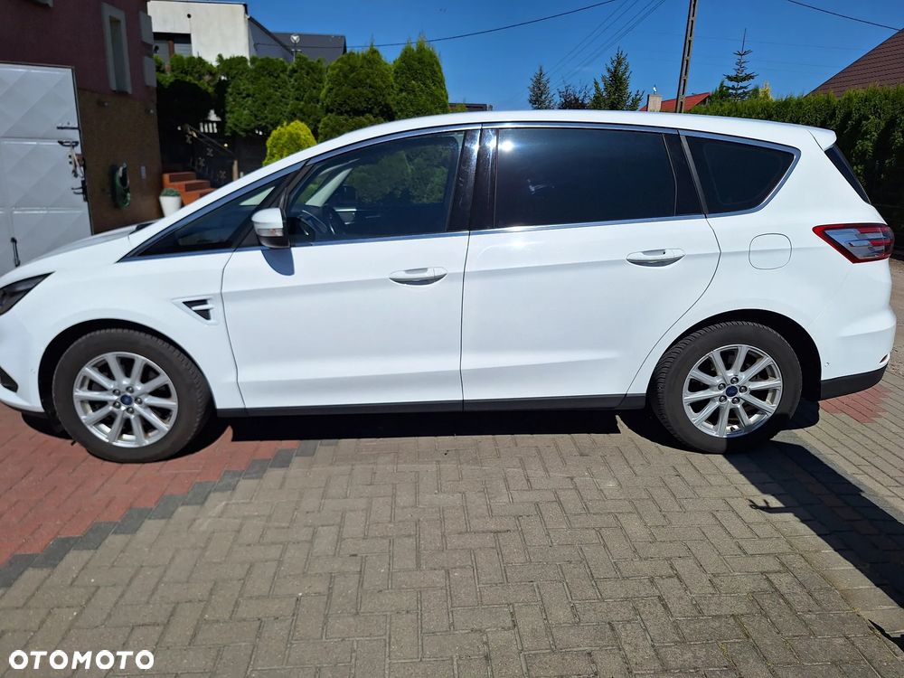 Ford S-Max 2.0 TDCi Titanium PowerShift - 9