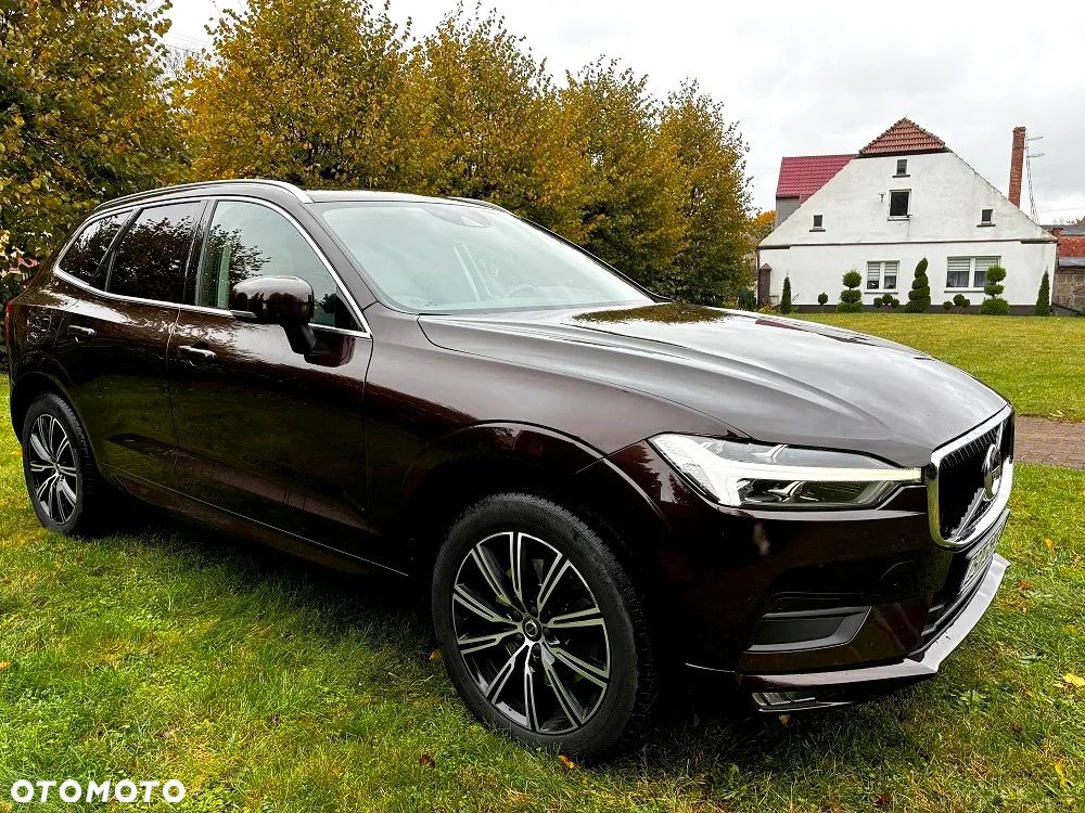 Volvo XC 60 D4 AWD Momentum - 4
