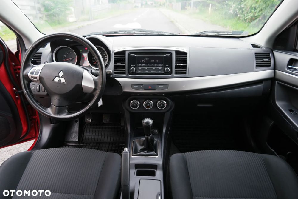 Mitsubishi Lancer - 26