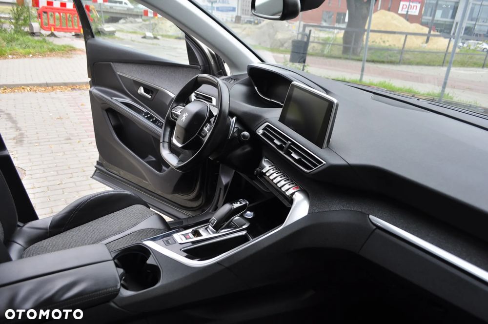 Peugeot 3008 1.6 THP Allure S&S EAT6 - 5