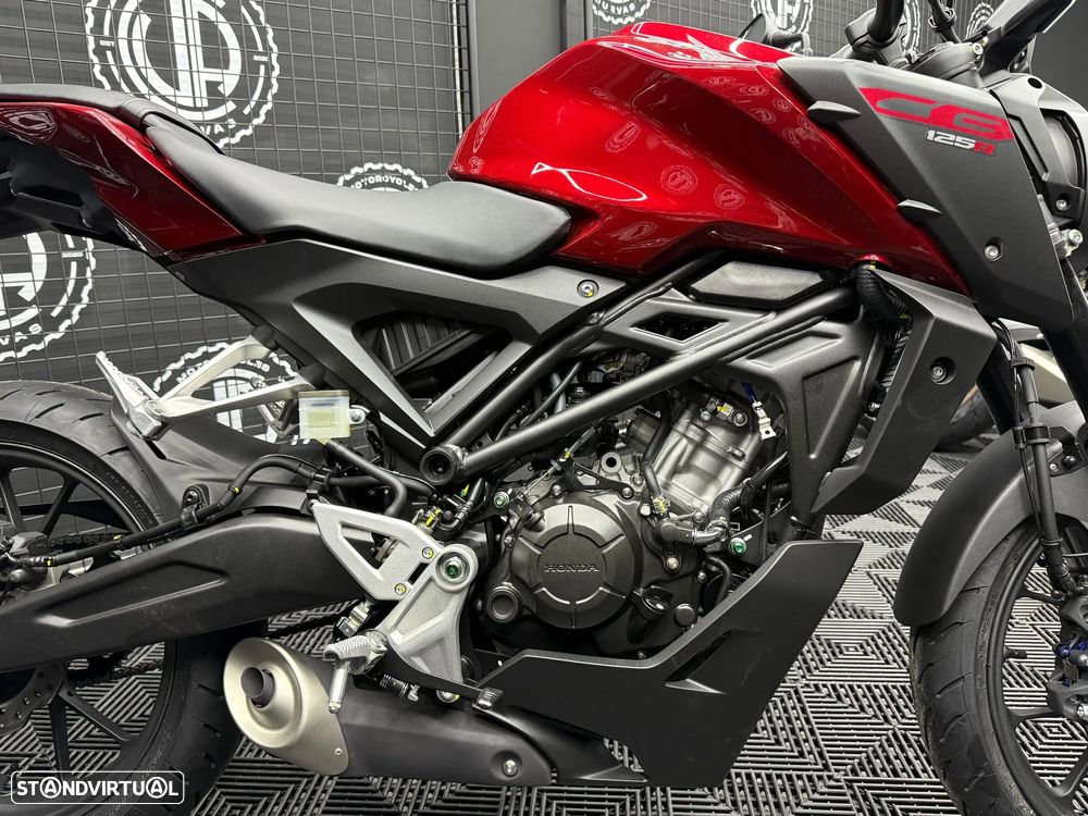 Honda CB 125 R - 6