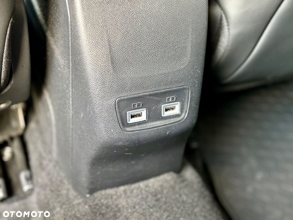 Peugeot 2008 1.5 BlueHDi Allure Pack S&S EAT8 - 31