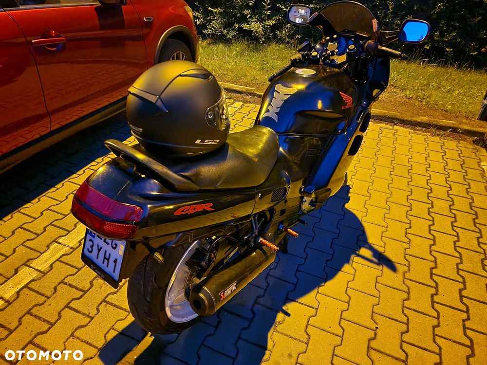 Honda CBR - 4