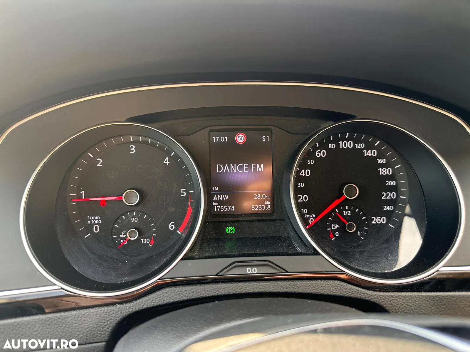 Volkswagen Passat Alltrack 2.0 TDI DSG 4Motion - 2