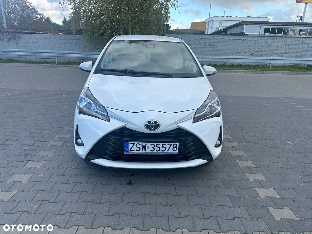 Toyota Yaris 1.5 Premium - 2