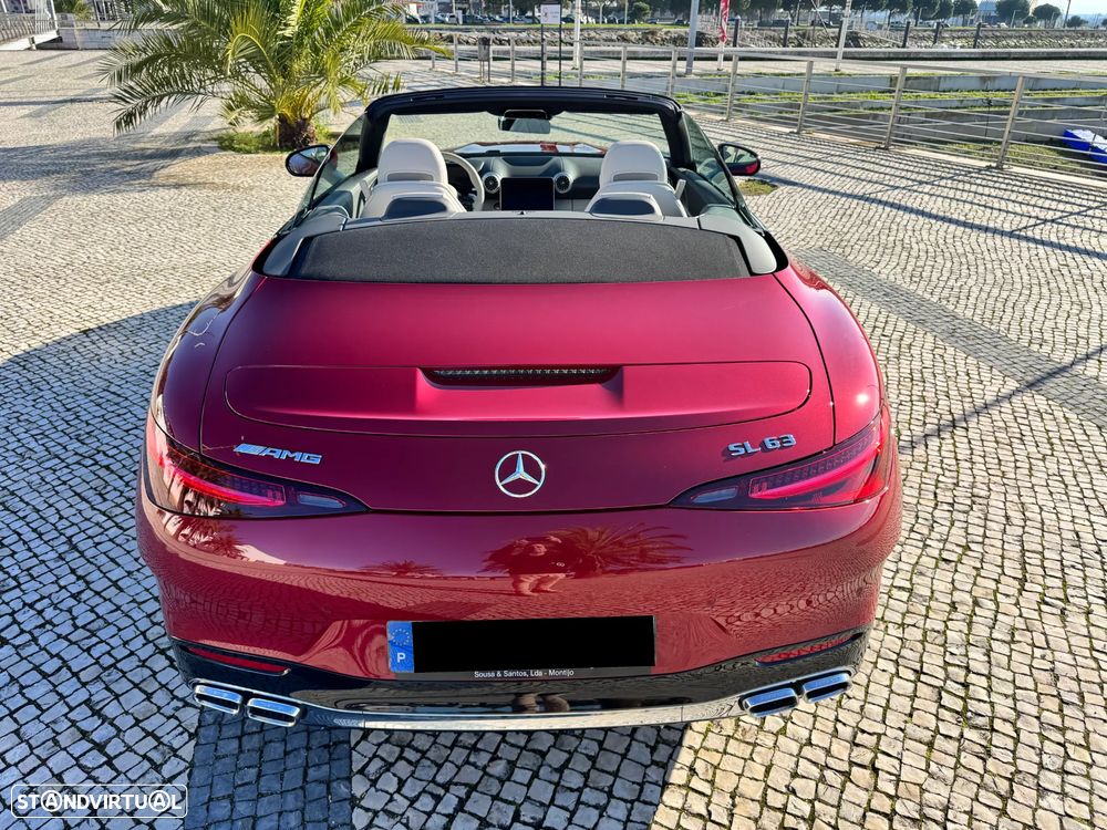 Mercedes-Benz SL 63 AMG 4Matic+ - 12
