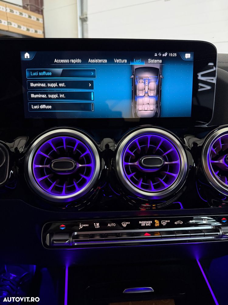 Mercedes-Benz EQA 250 - 23