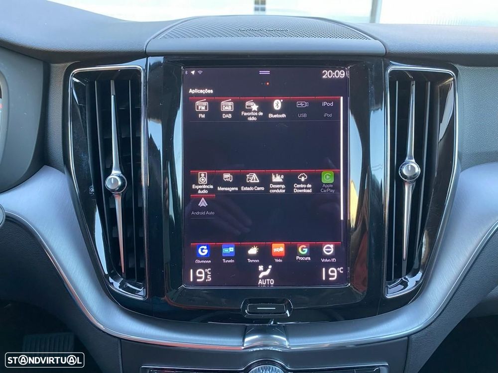 Volvo XC 60 2.0 T6 PHEV Inscription AWD - 22