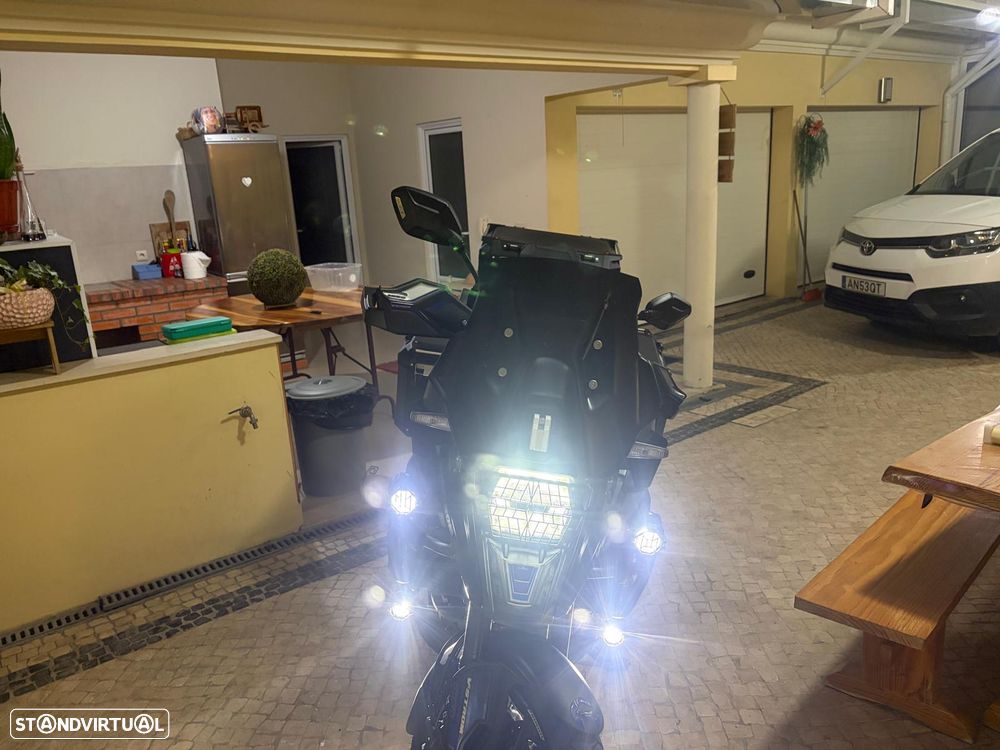 Suzuki v-strom DL - 4