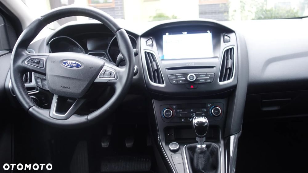 Ford Focus 1.5 EcoBoost Titanium ASS - 22