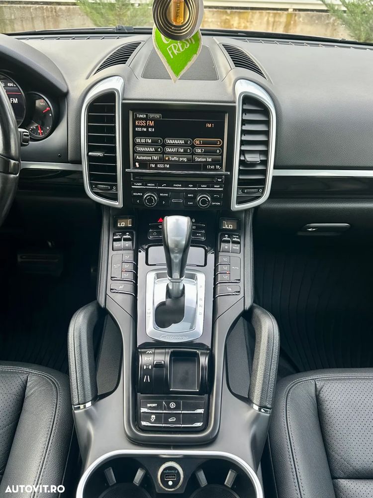 Porsche Cayenne 3.0TD TipTronic - 10
