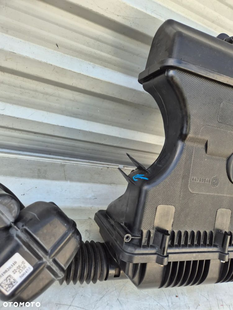 Obudowa filtra powietrza Fiat Tipo 500L 1,4 16V 46783548 - 3