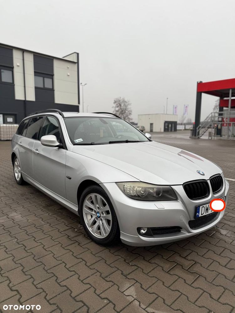 BMW Seria 3 - 1