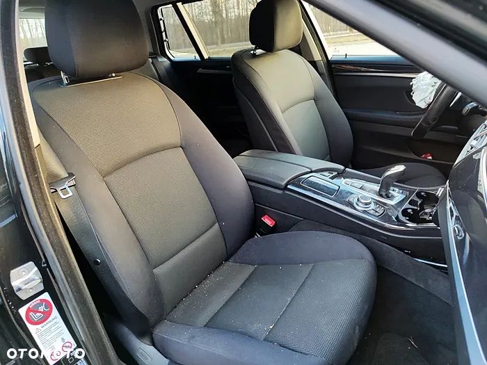 BMW Seria 5 535i xDrive Sport-Aut - 19