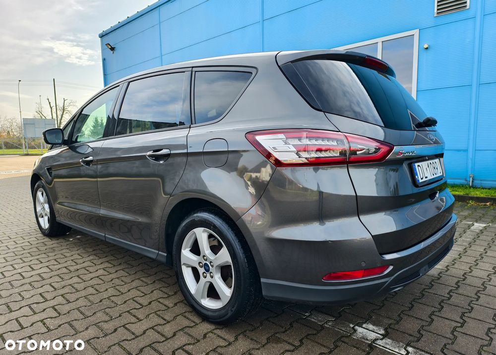 Ford S-Max 2.0 TDCi Titanium - 4