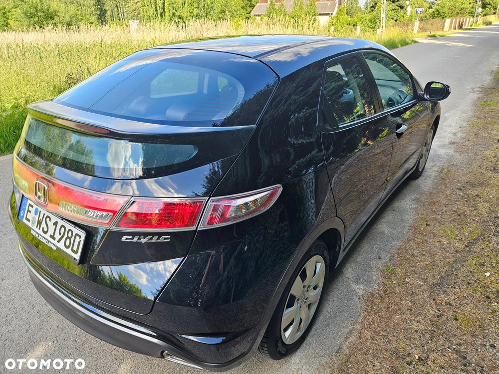 Honda Civic 1.4 i-VTEC Comfort - 11