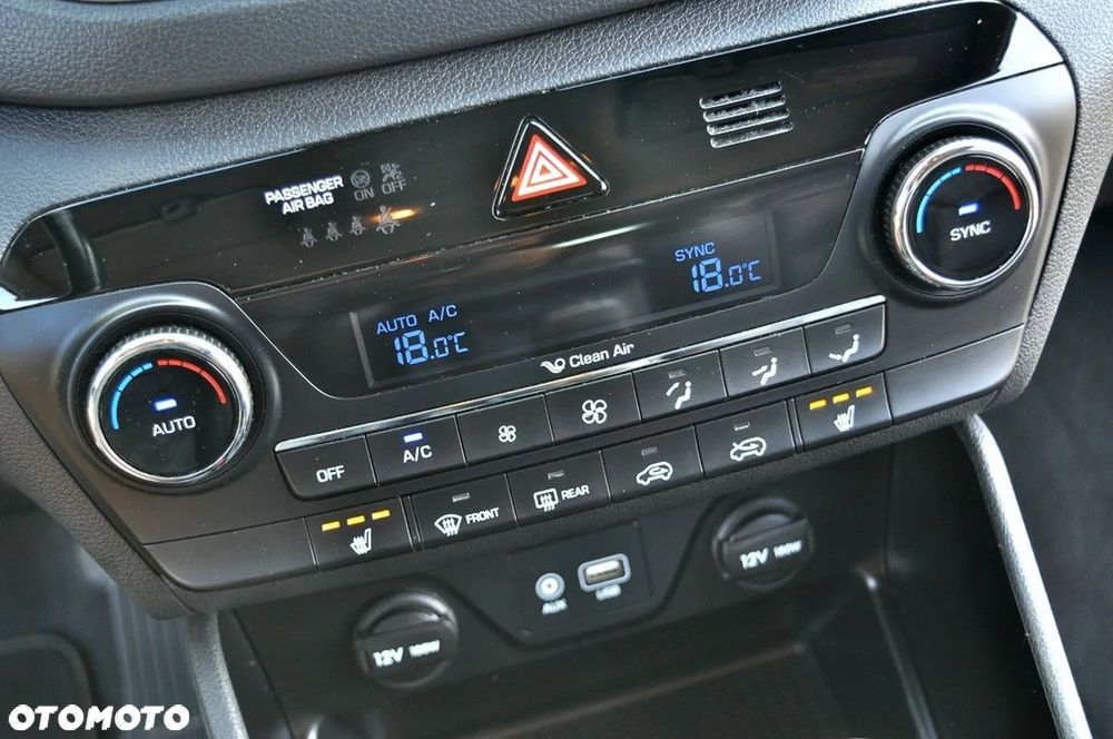 Hyundai Tucson blue 1.7 CRDi 2WD Trend - 25