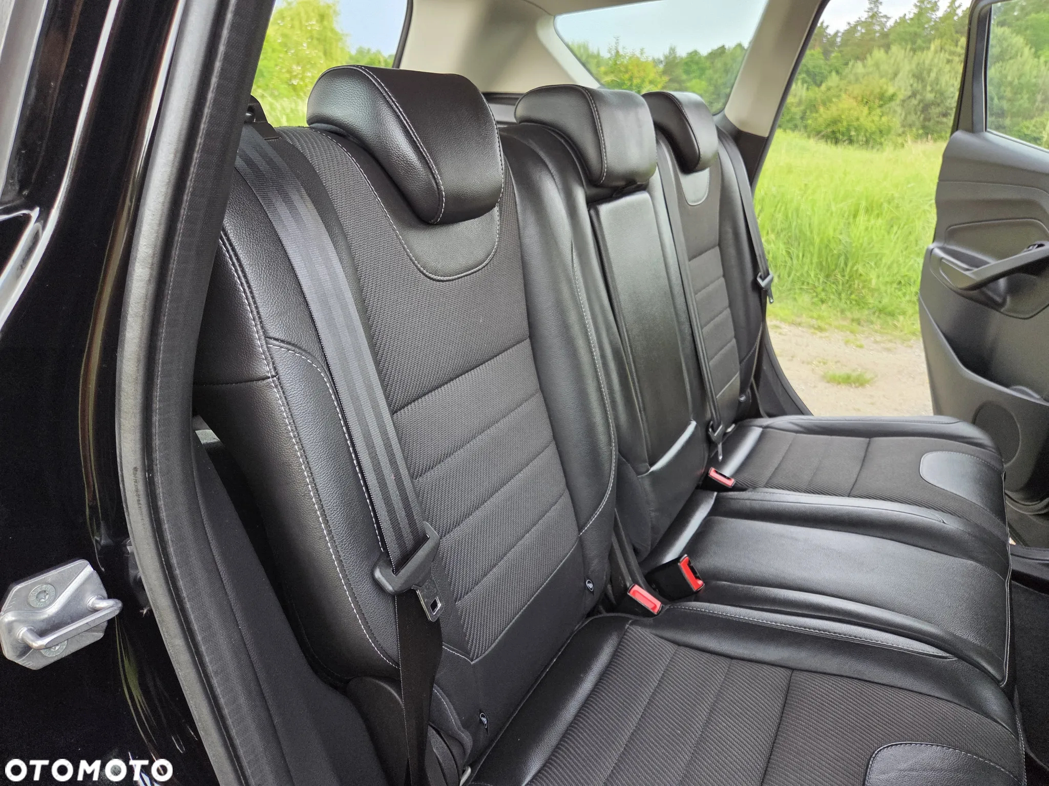 Ford Kuga 2.0 TDCi 2x4 Titanium - 28