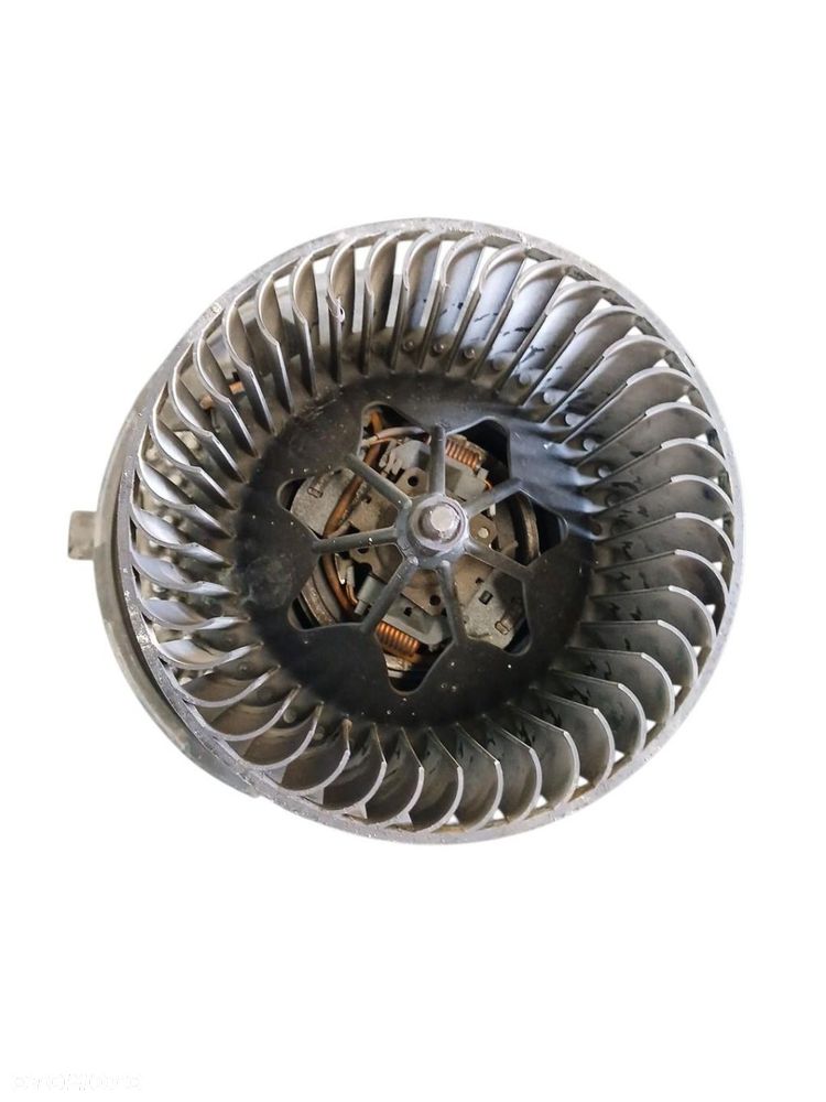 WENTYLATOR DMUCHAWA VW PASSAT B6 3C1820015G 3C0907521 PASSAT B6 - 1