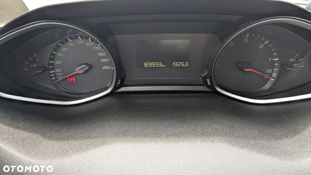 Peugeot 308 - 24